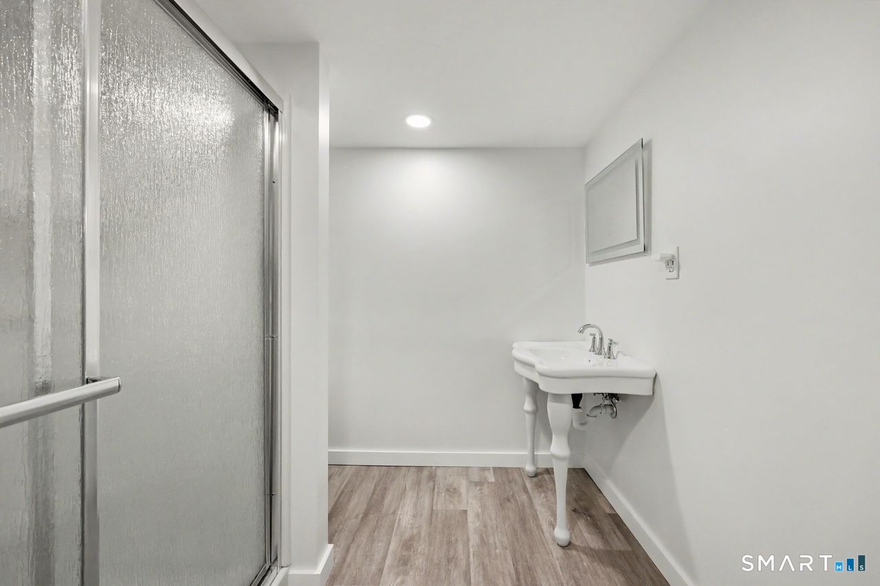 48 Mulberry Road Woodbridge CT 06525