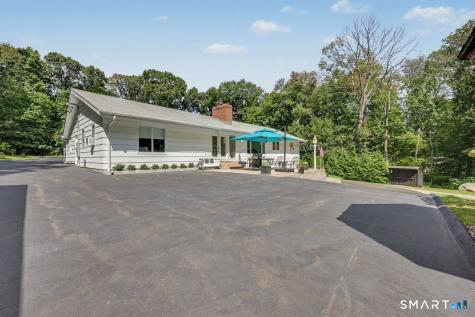 48 Mulberry Road Woodbridge CT 06525