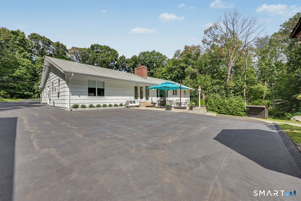 48 Mulberry Road Woodbridge CT 06525