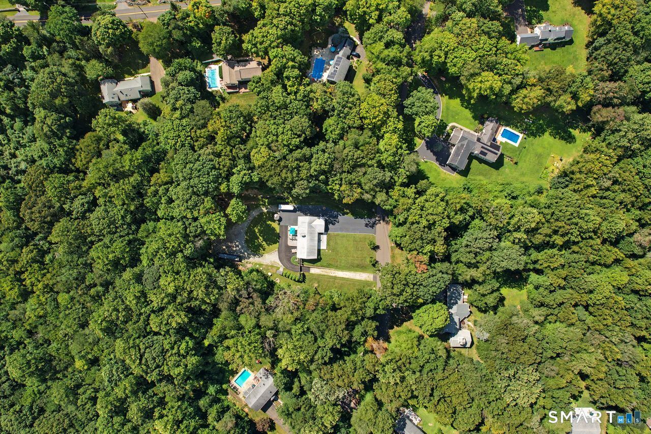 48 Mulberry Road Woodbridge CT 06525