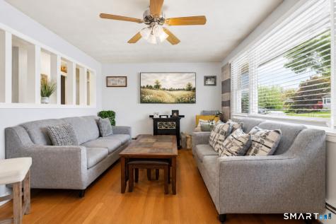 214 Beth Lane Waterbury CT 06705