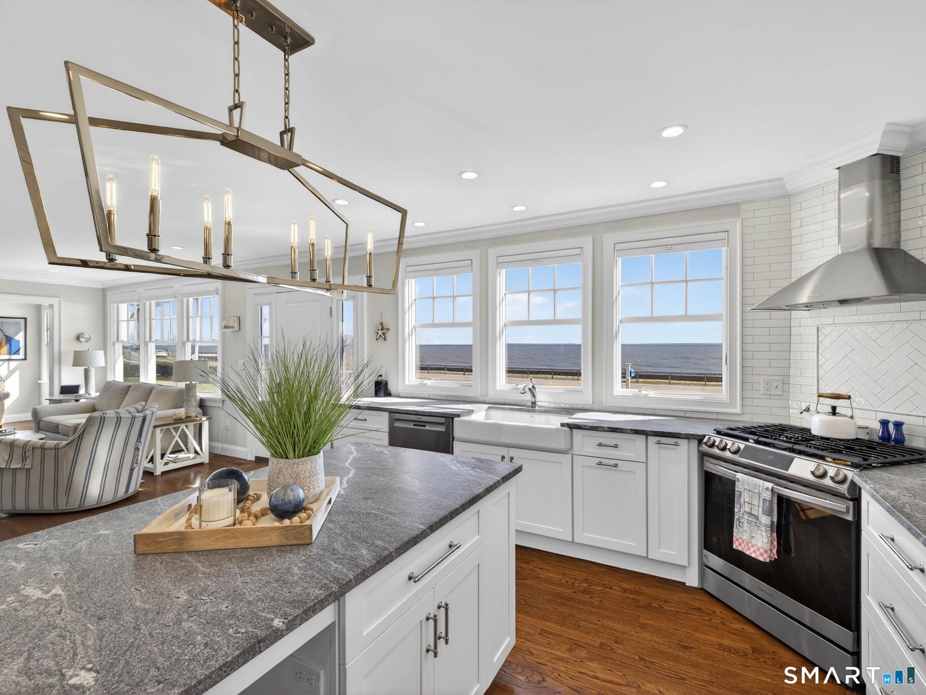 382 Maple Avenue Old Saybrook CT 06475