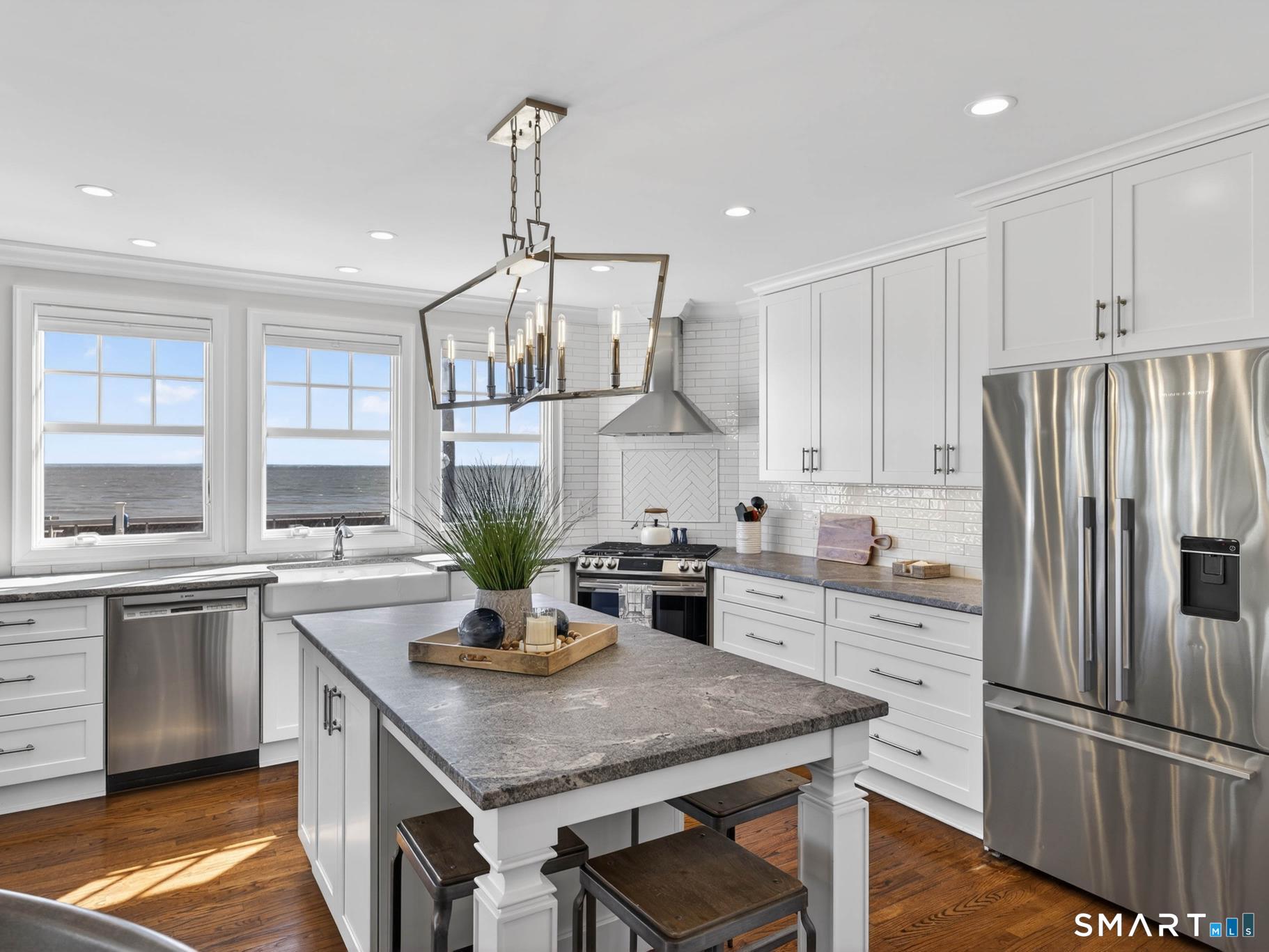 382 Maple Avenue Old Saybrook CT 06475