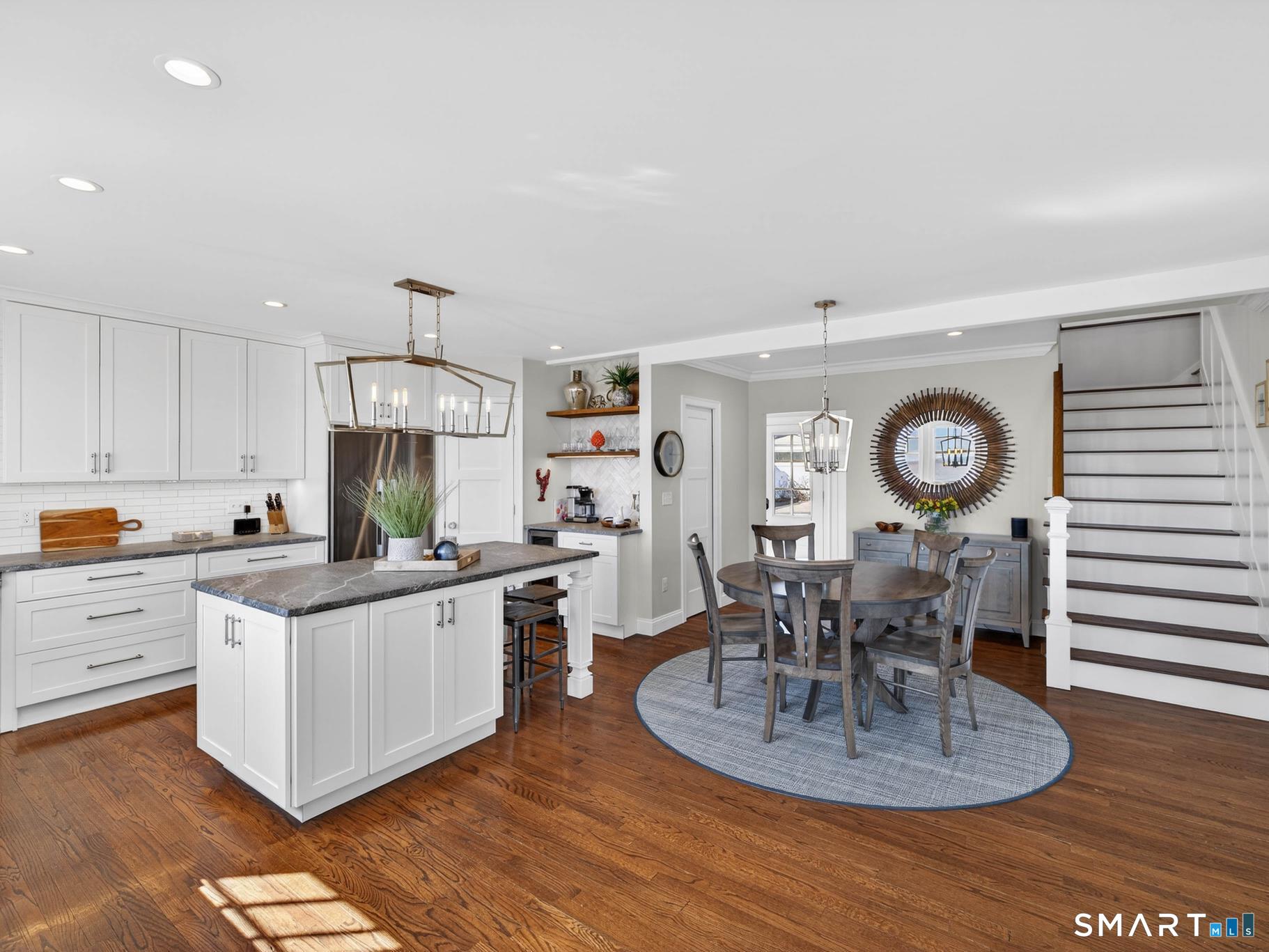 382 Maple Avenue Old Saybrook CT 06475