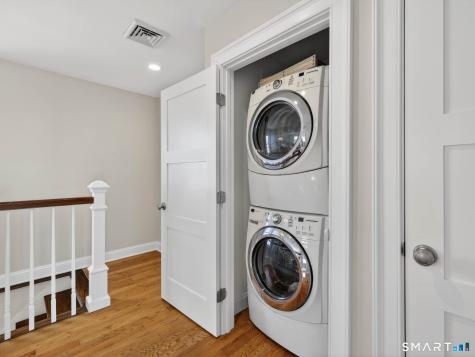 382 Maple Avenue Old Saybrook CT 06475