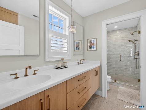 382 Maple Avenue Old Saybrook CT 06475