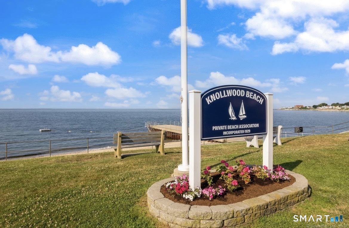 382 Maple Avenue Old Saybrook CT 06475