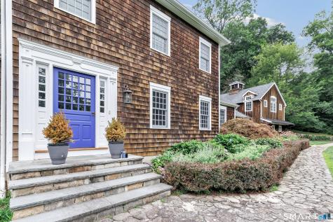 215 Cross Ridge Road New Canaan CT 06840