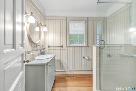 215 Cross Ridge Road New Canaan CT 06840