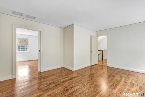 215 Cross Ridge Road New Canaan CT 06840