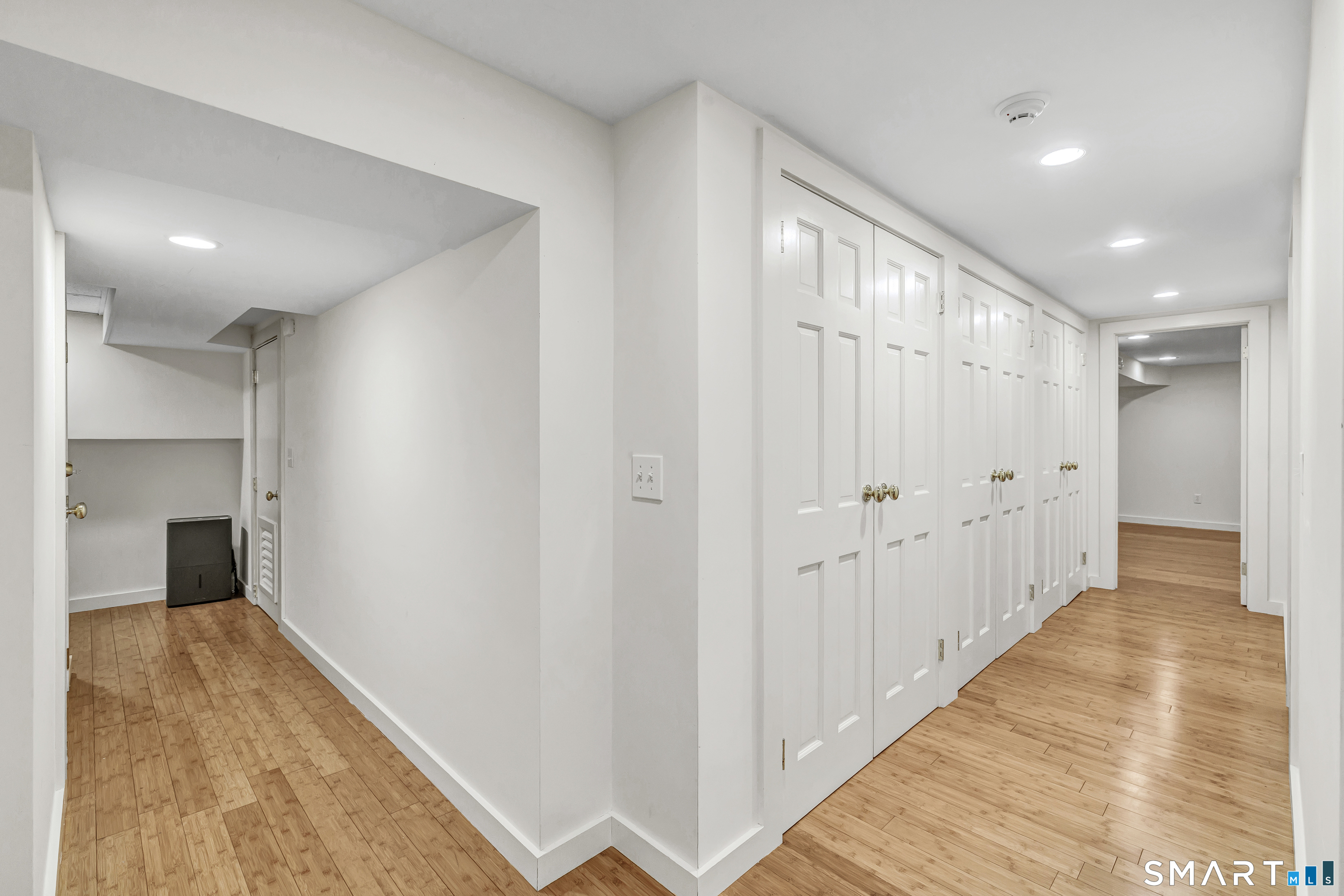 215 Cross Ridge Road New Canaan CT 06840