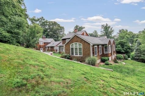 215 Cross Ridge Road New Canaan CT 06840