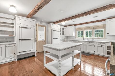 215 Cross Ridge Road New Canaan CT 06840