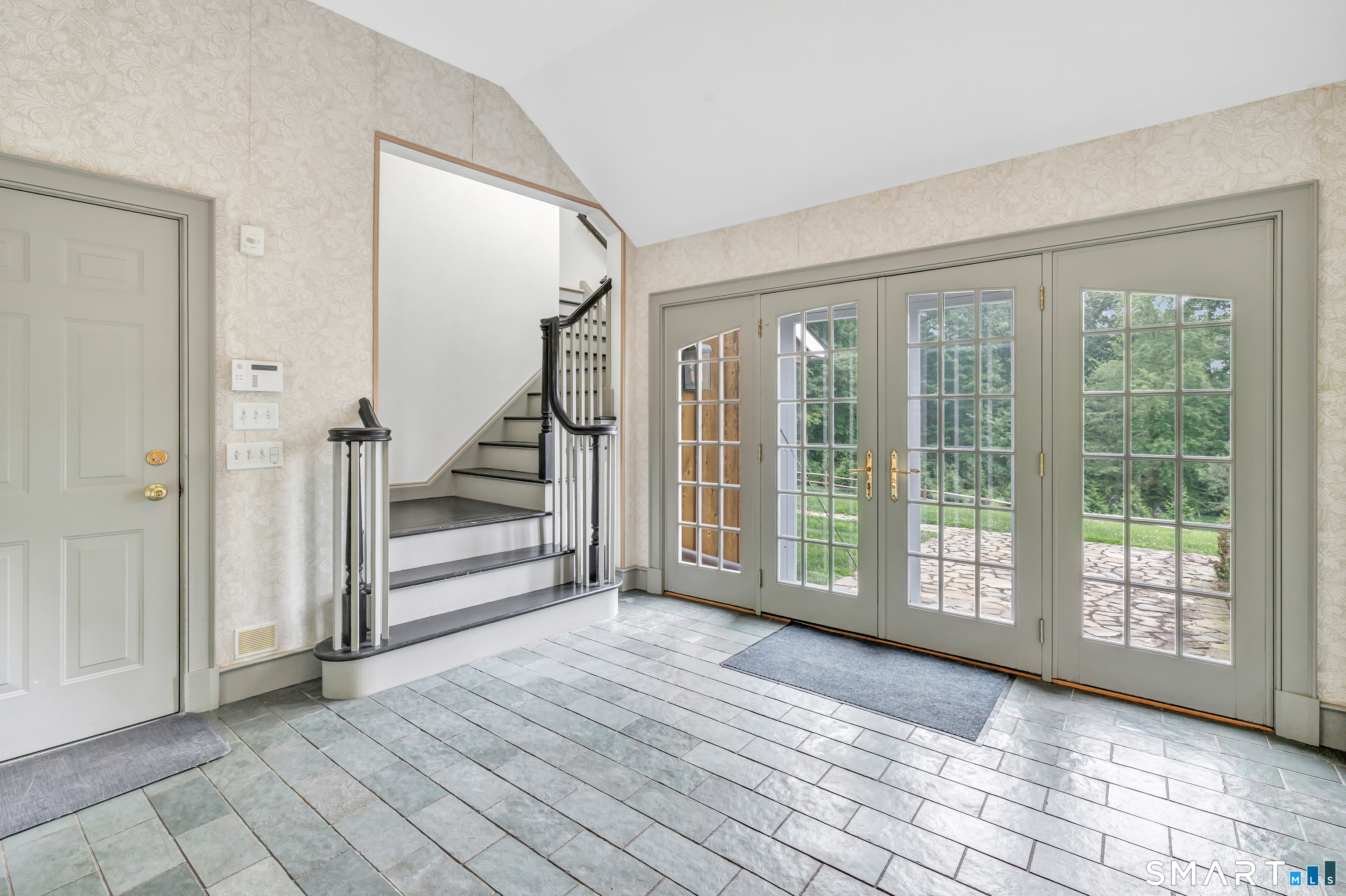 215 Cross Ridge Road New Canaan CT 06840