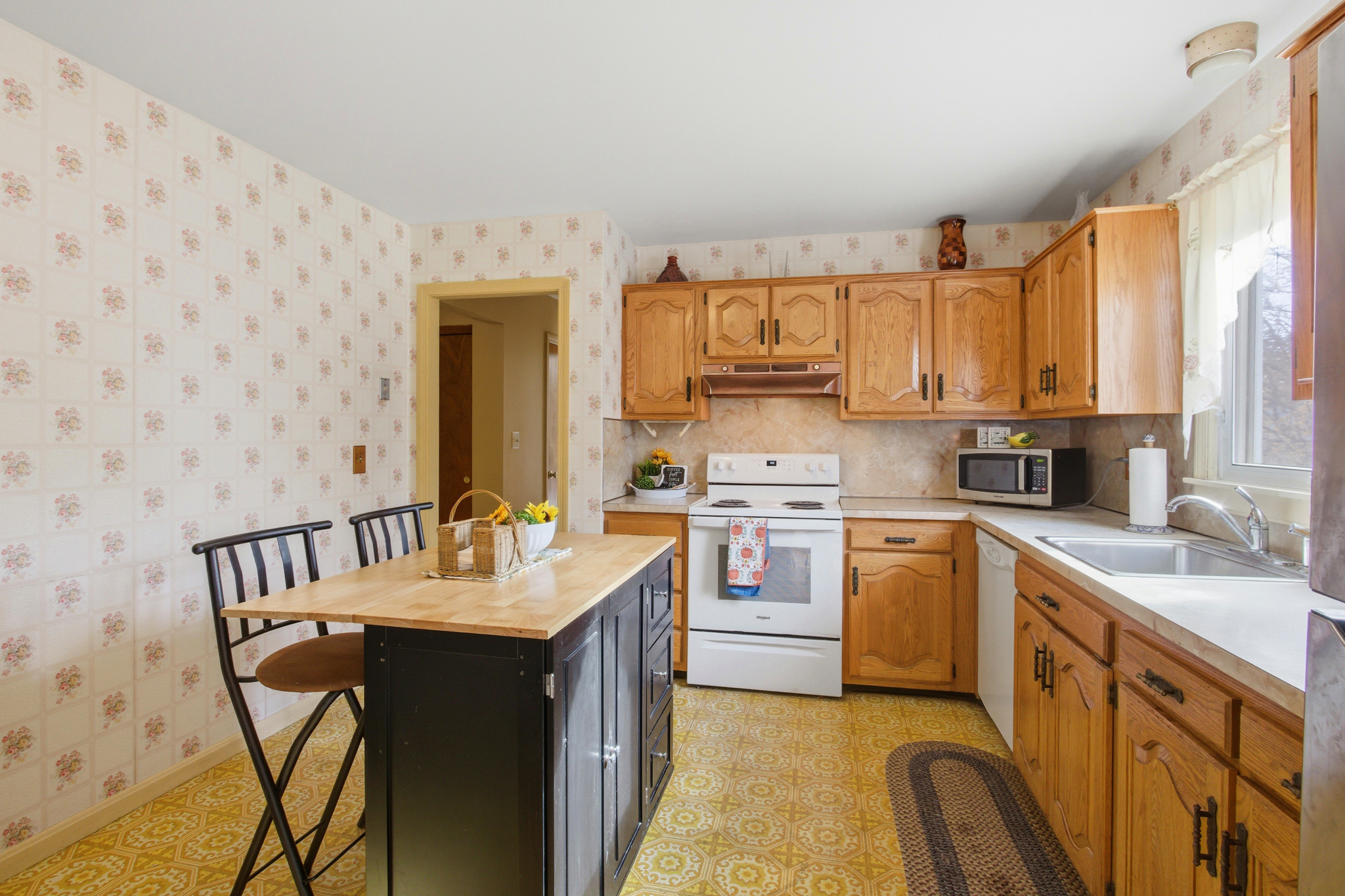 128 Pond Lane Manchester CT 06042