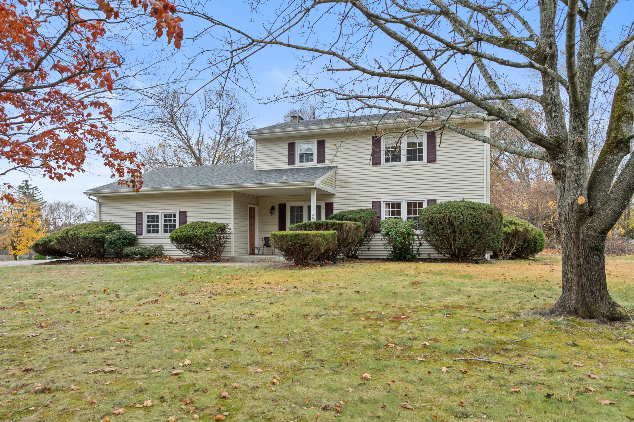 128 Pond Lane Manchester CT 06042