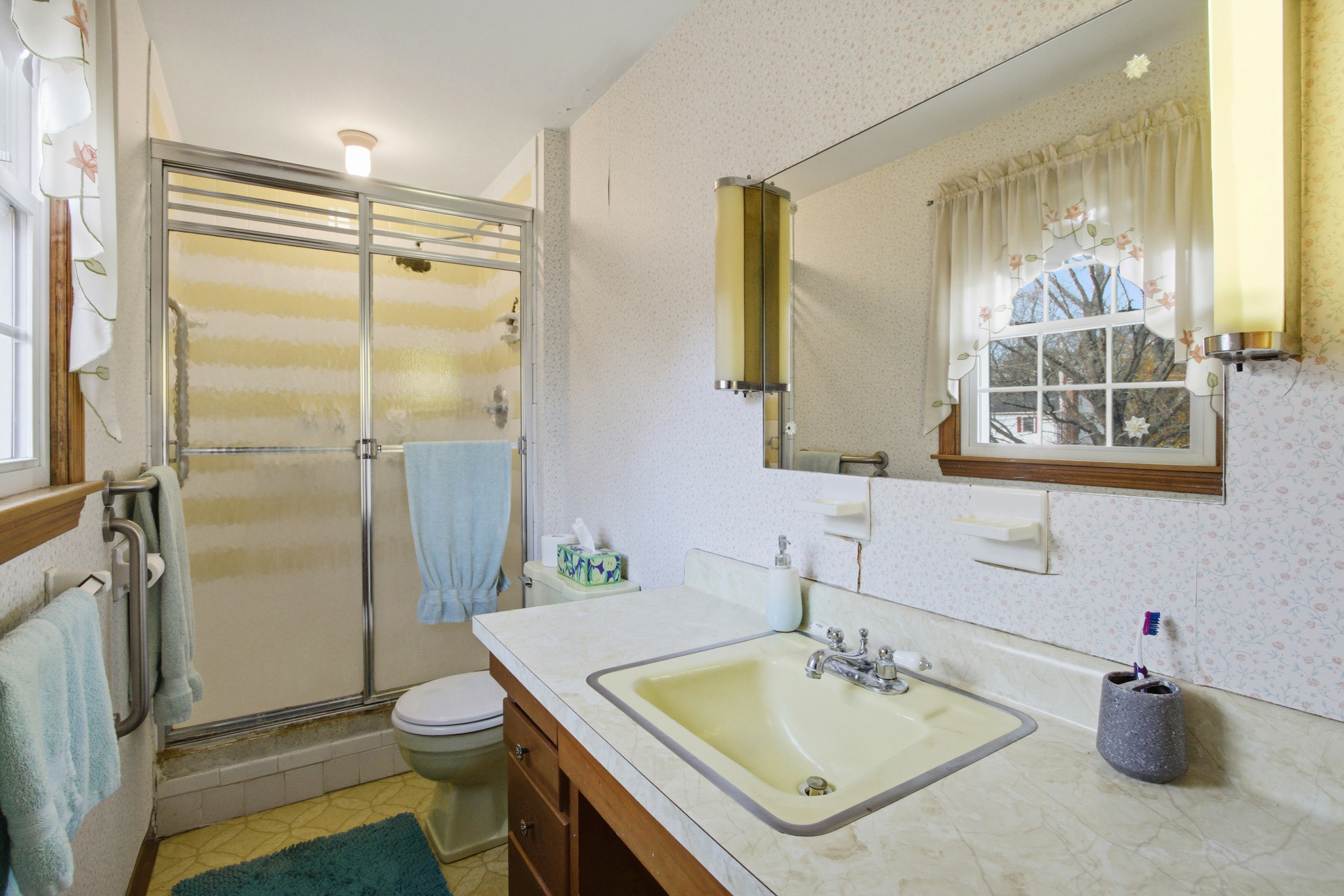 128 Pond Lane Manchester CT 06042