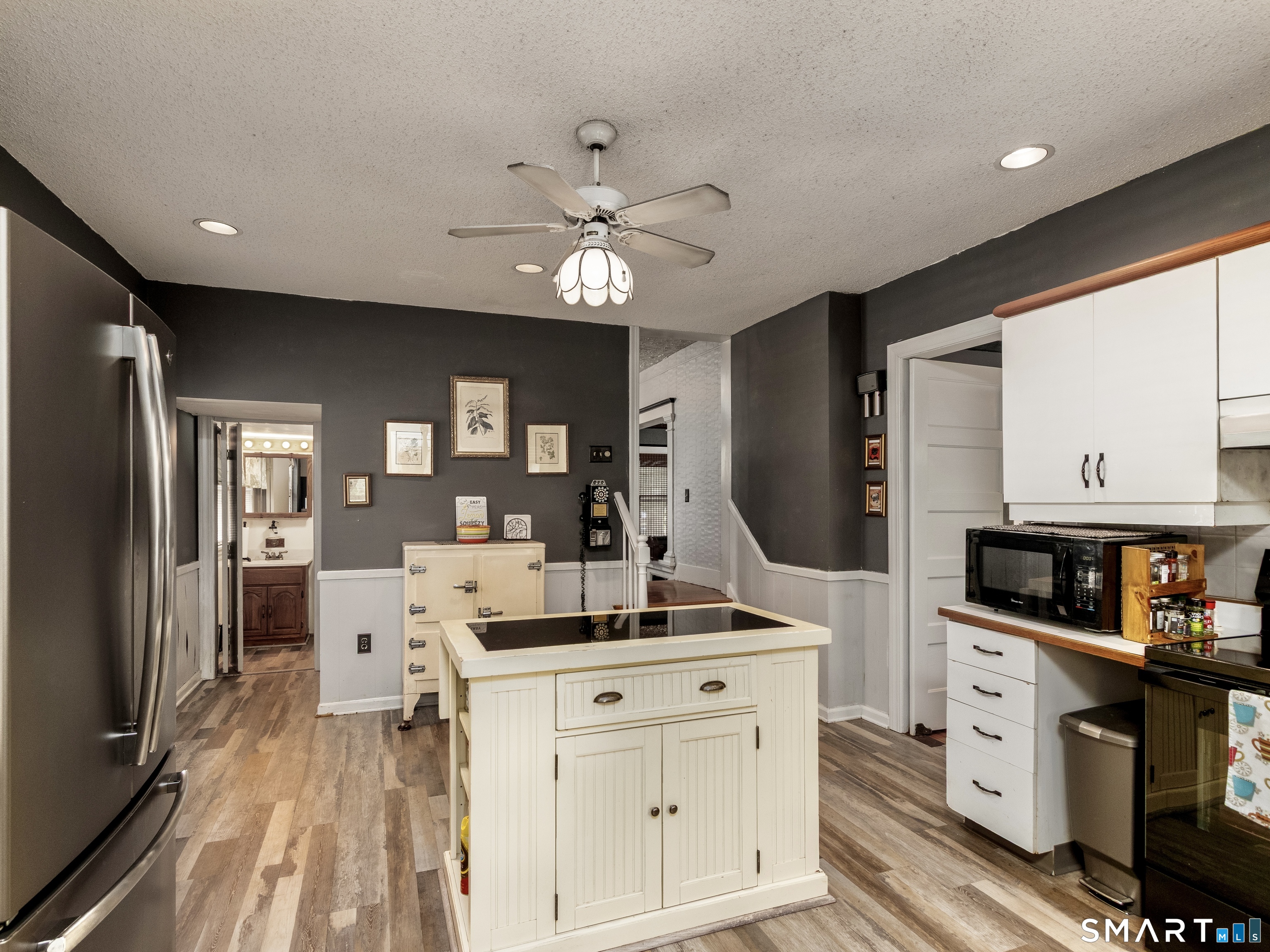 325 South Main Street Wallingford CT 06492