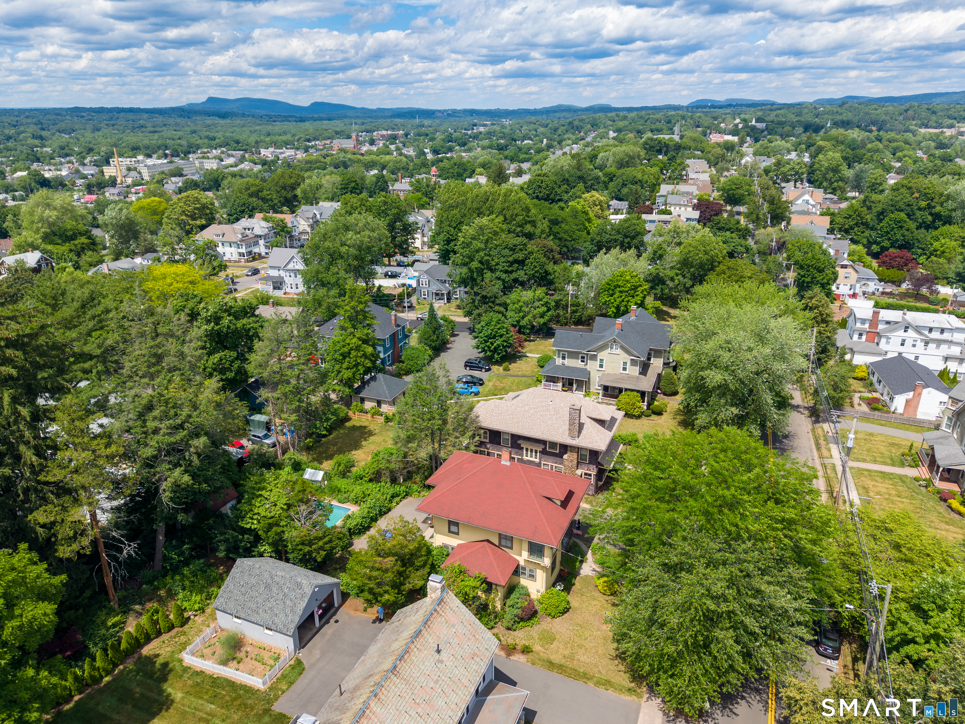 325 South Main Street Wallingford CT 06492