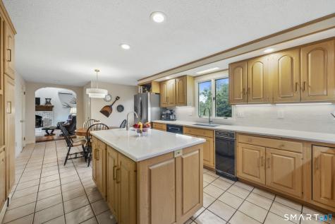 21 Watson Drive Simsbury CT 06092