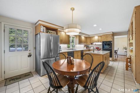 21 Watson Drive Simsbury CT 06092