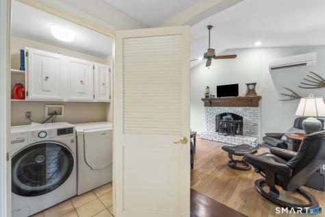 21 Watson Drive Simsbury CT 06092