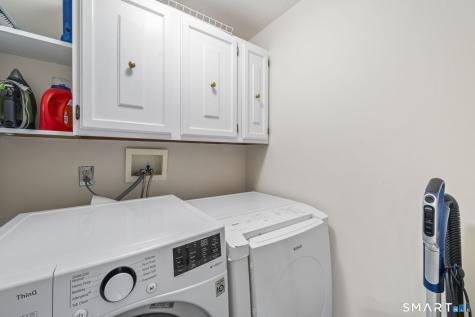 21 Watson Drive Simsbury CT 06092