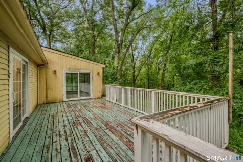 4 Robinhood Drive Ledyard CT 06335