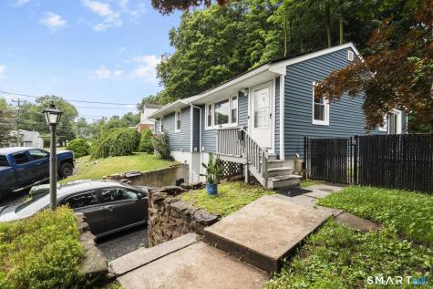 33 Allen Avenue Meriden CT 06451