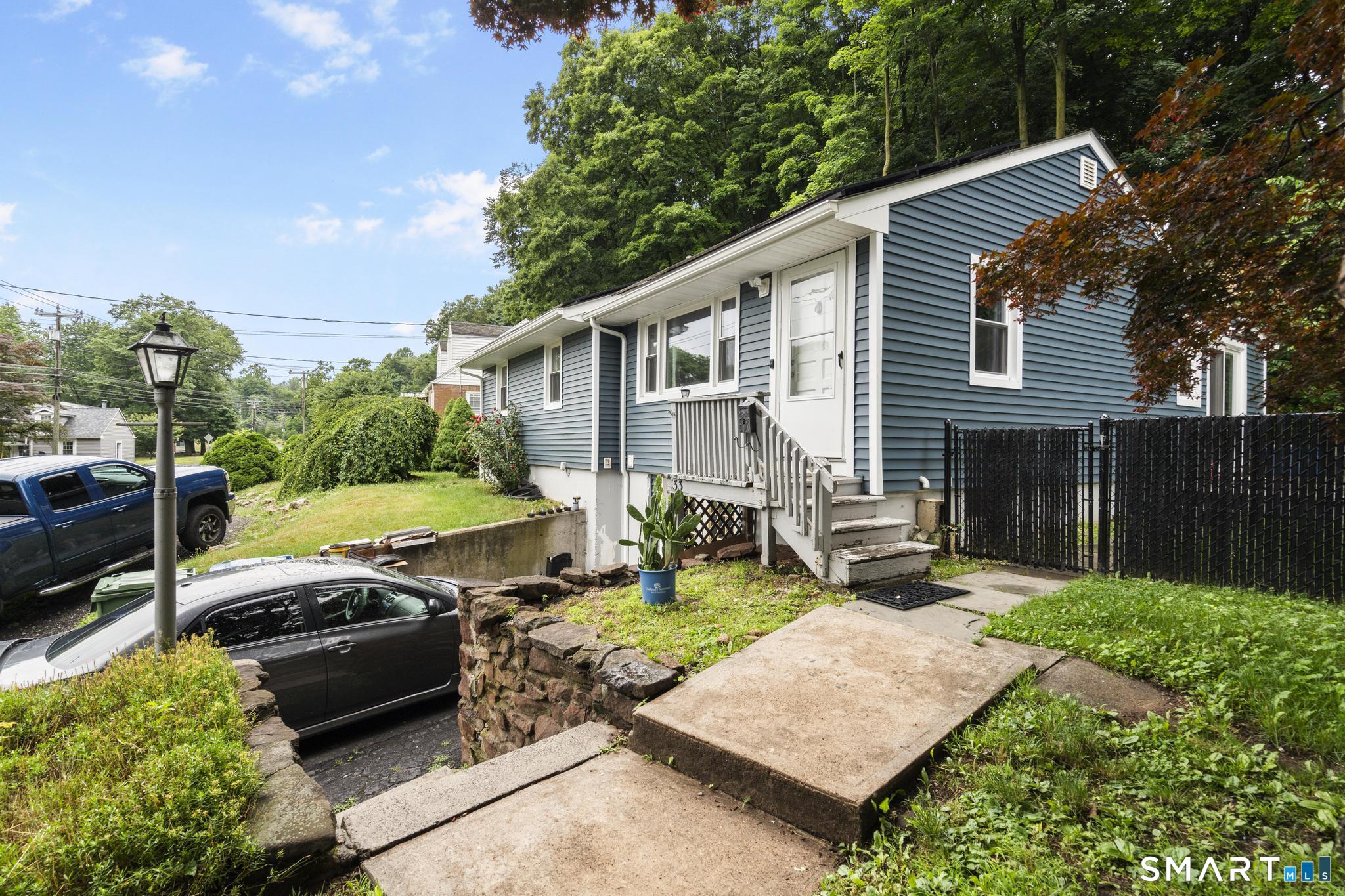 33 Allen Avenue Meriden CT 06451