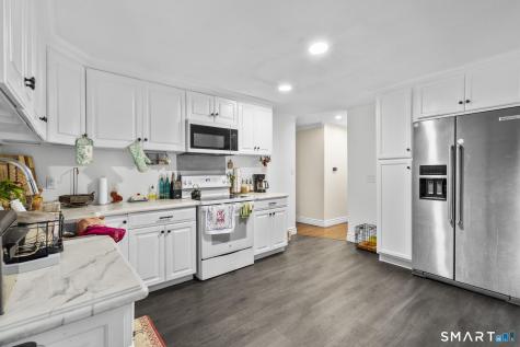 33 Allen Avenue Meriden CT 06451