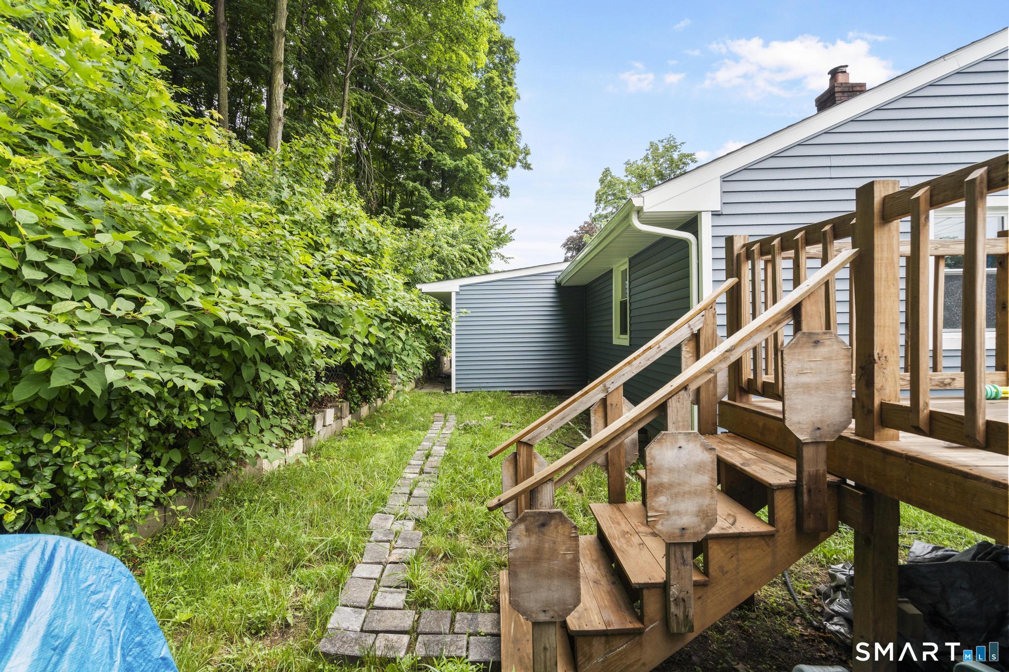 33 Allen Avenue Meriden CT 06451