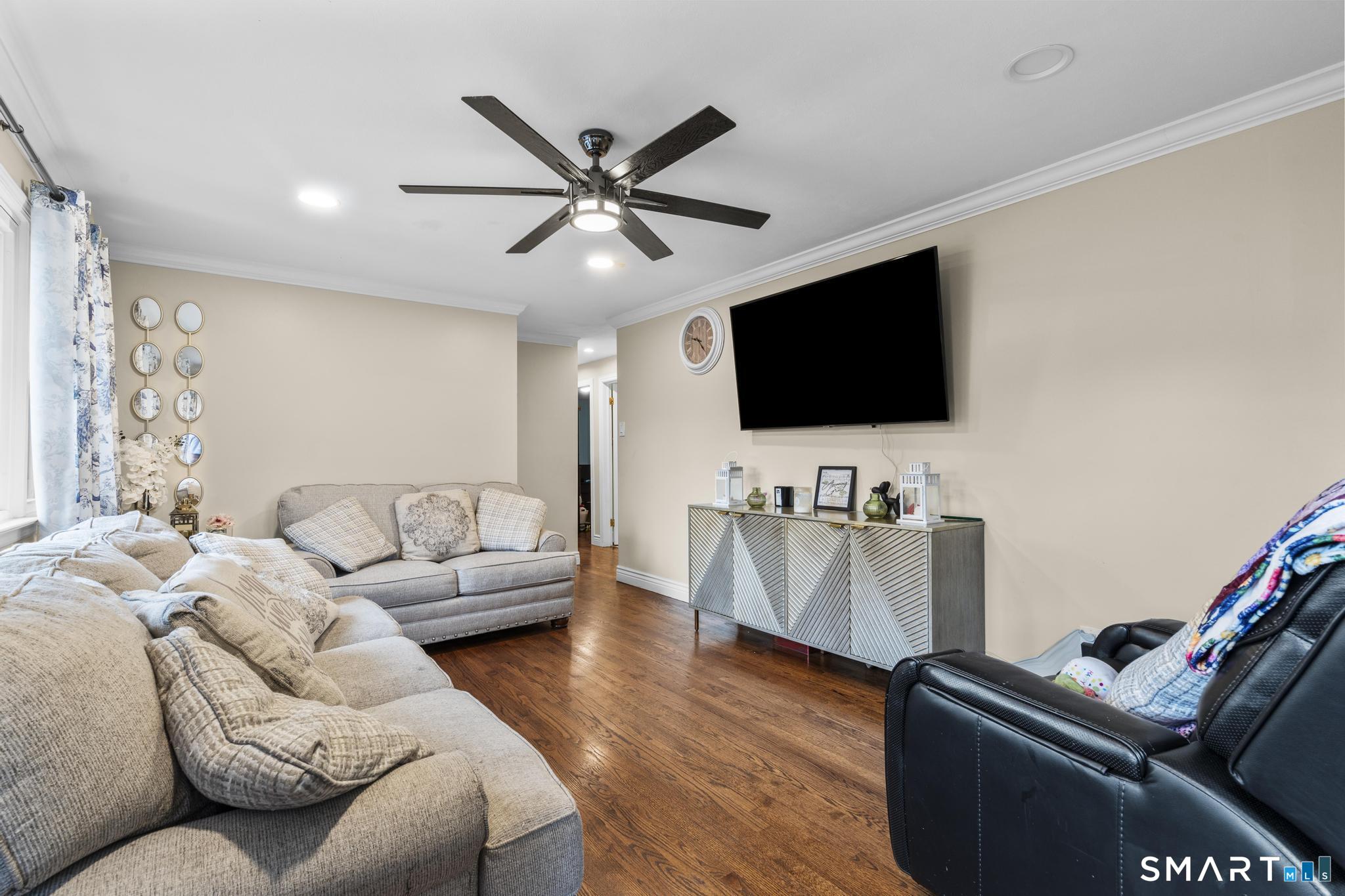 33 Allen Avenue Meriden CT 06451