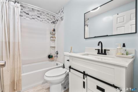 33 Allen Avenue Meriden CT 06451