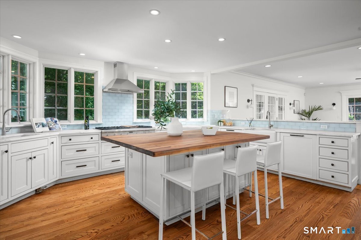 27 Woody Lane Westport CT 06880