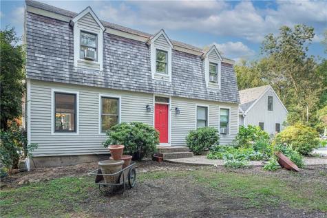 47 Ridgeline Road Easton CT 06612