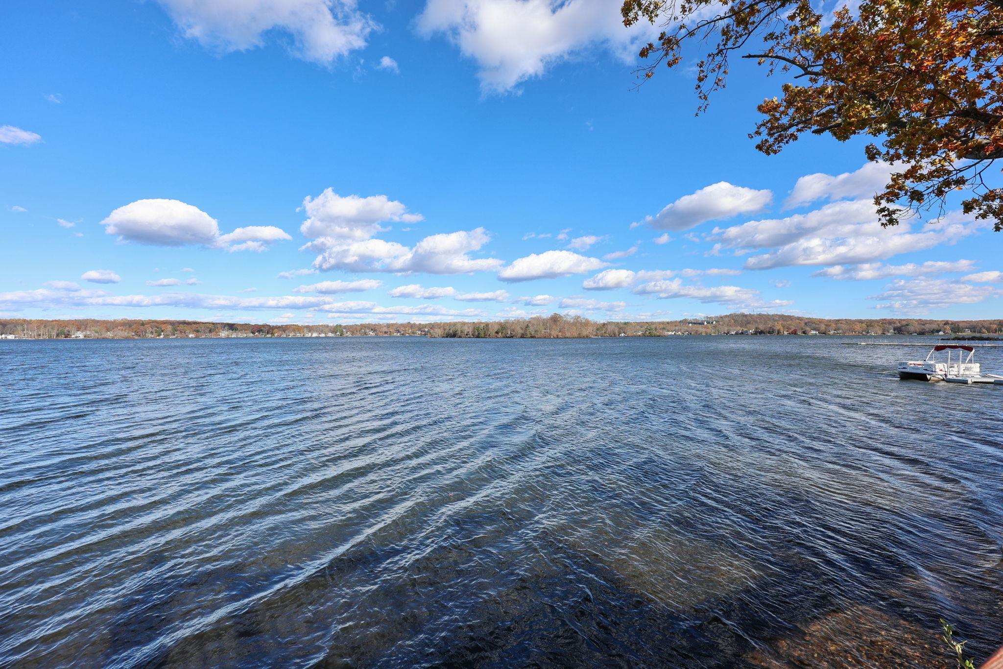 18 Lake Boulevard East Hampton CT 06424