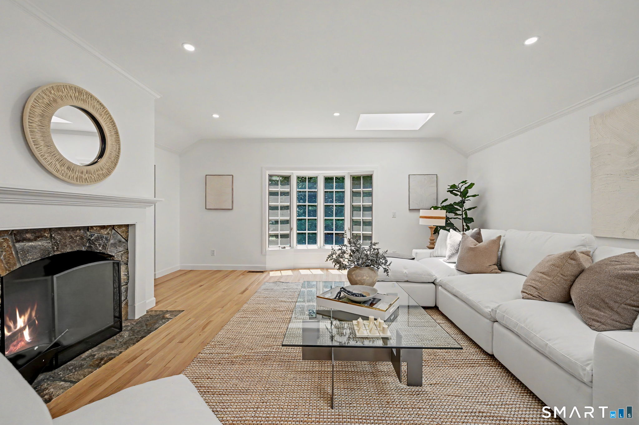148 West Hills Road New Canaan CT 06840