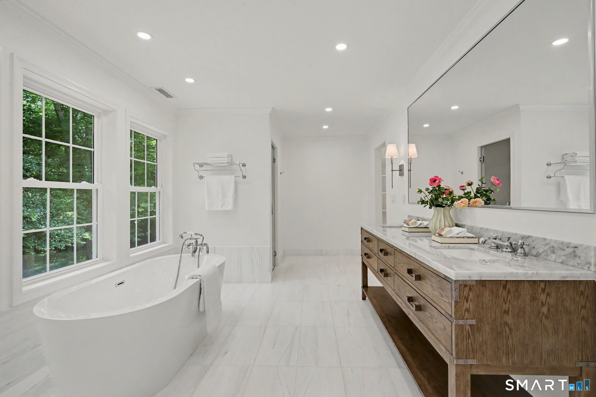 148 West Hills Road New Canaan CT 06840