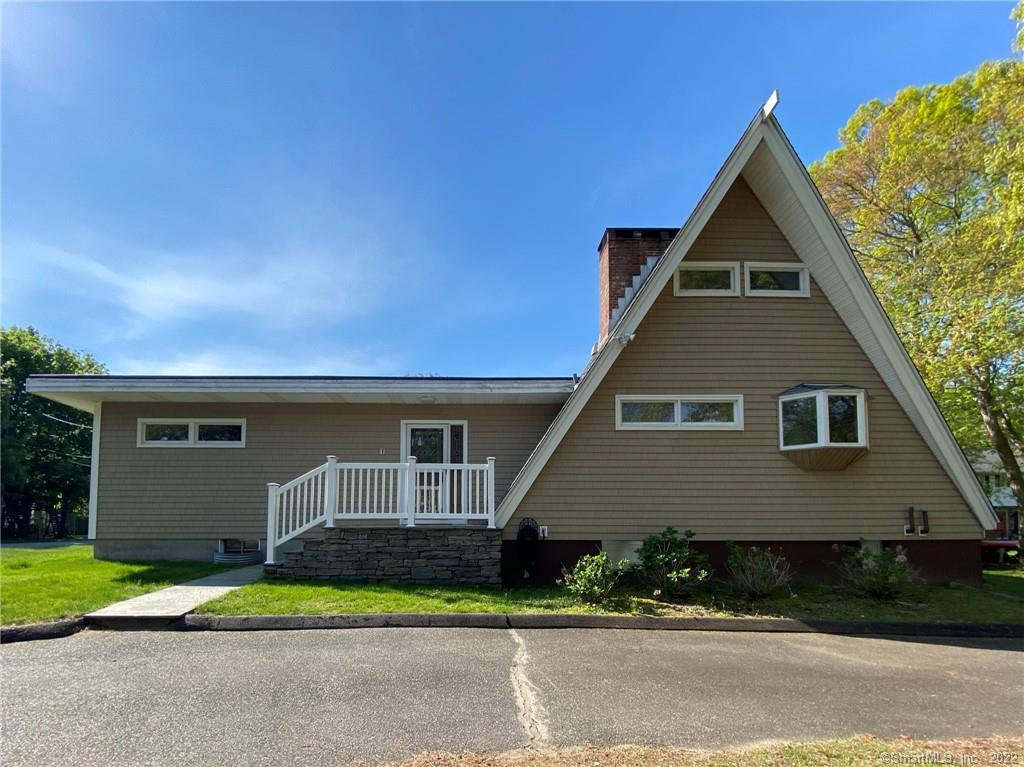 1 Clifton Street Old Lyme CT 06371