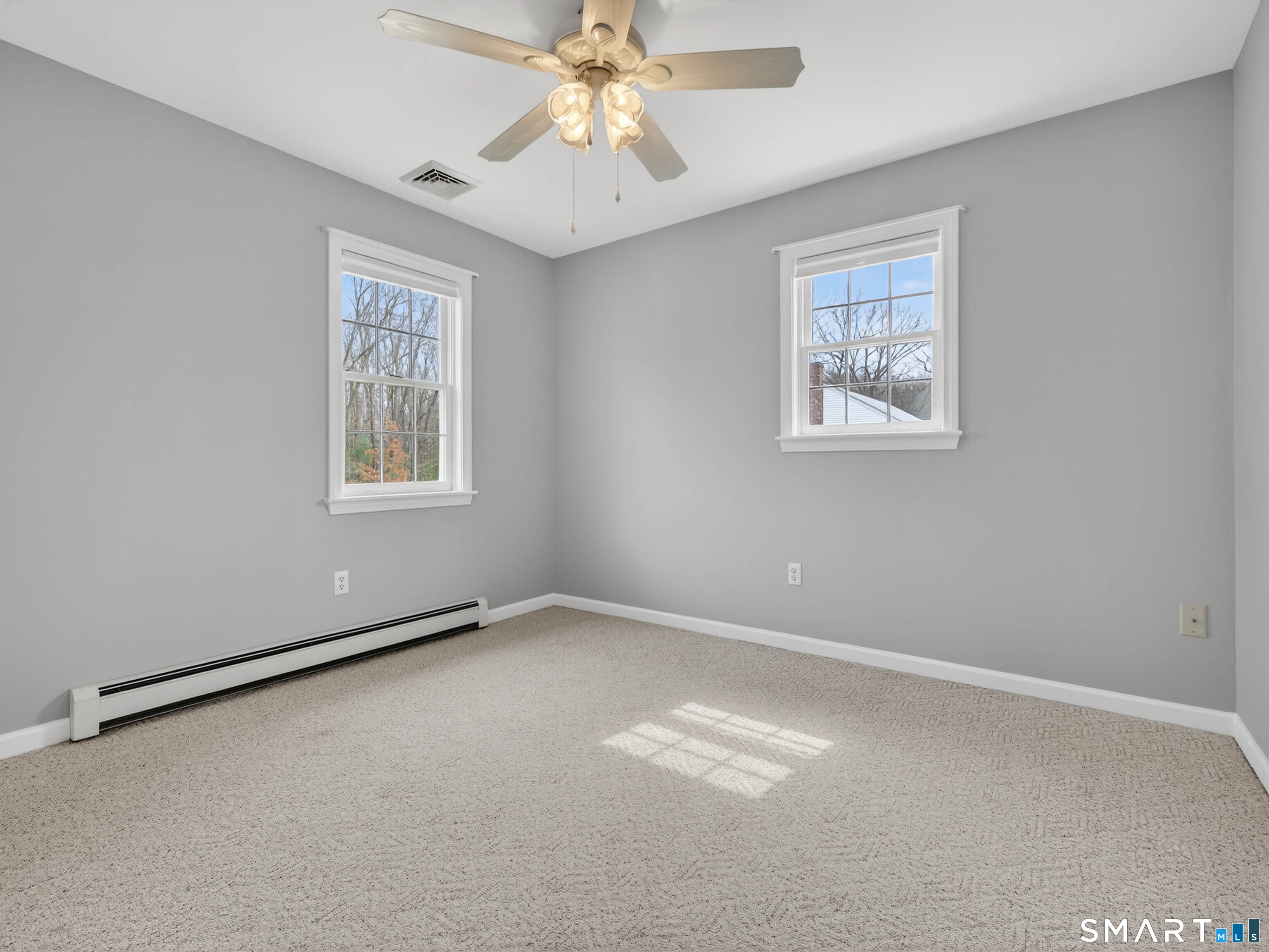 31 Hebert Lane Woodstock CT 06281