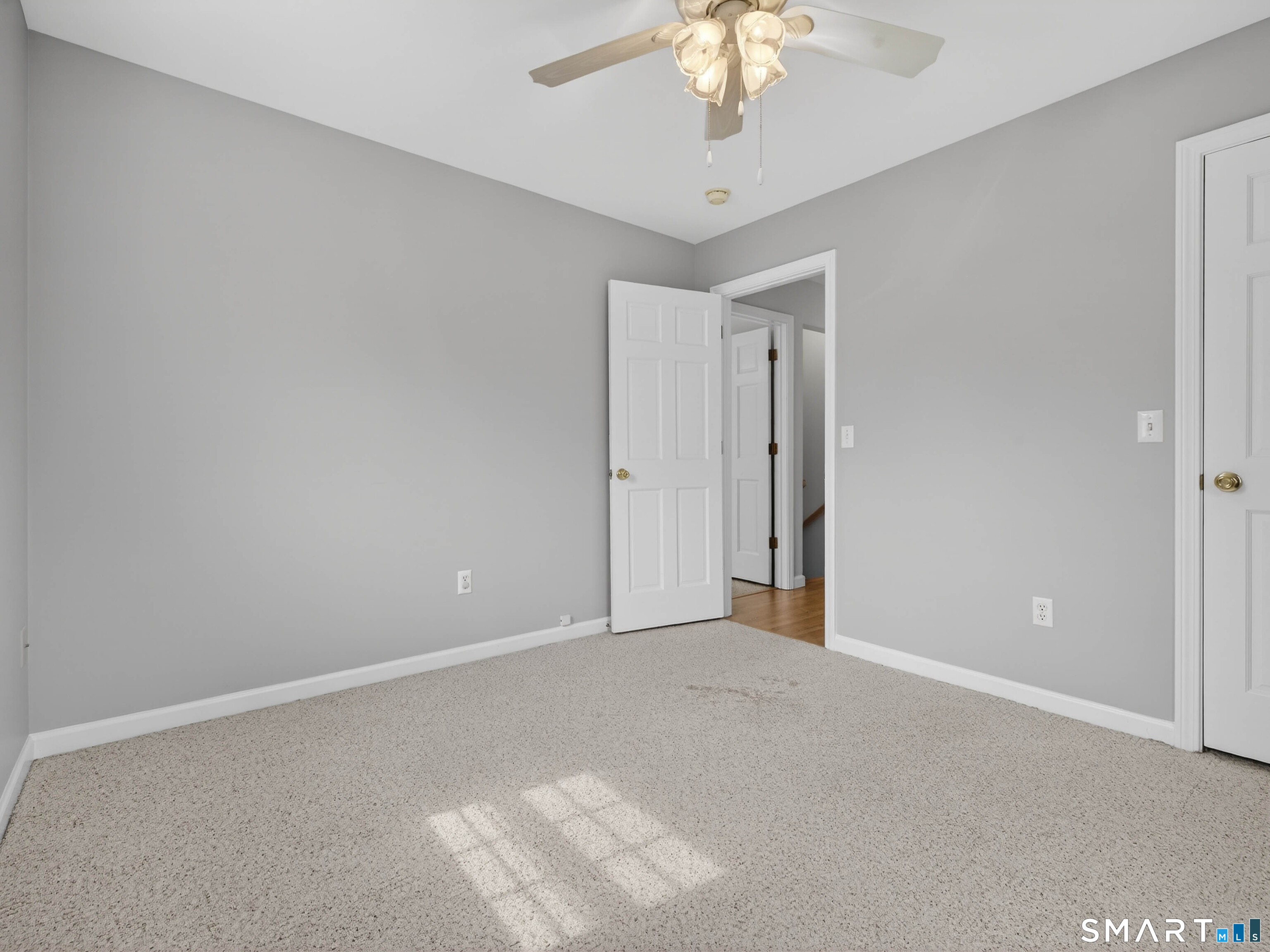 31 Hebert Lane Woodstock CT 06281
