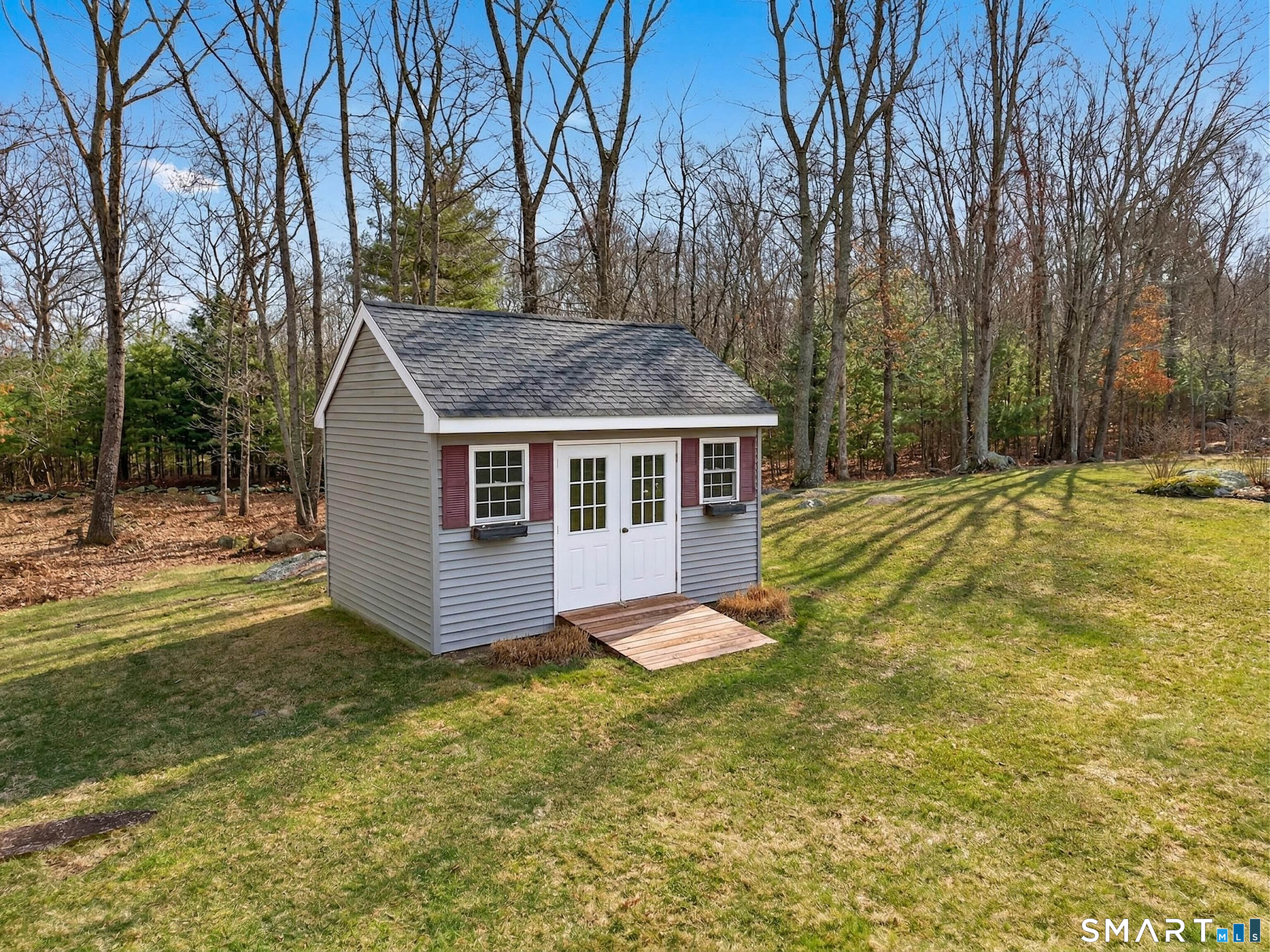 31 Hebert Lane Woodstock CT 06281