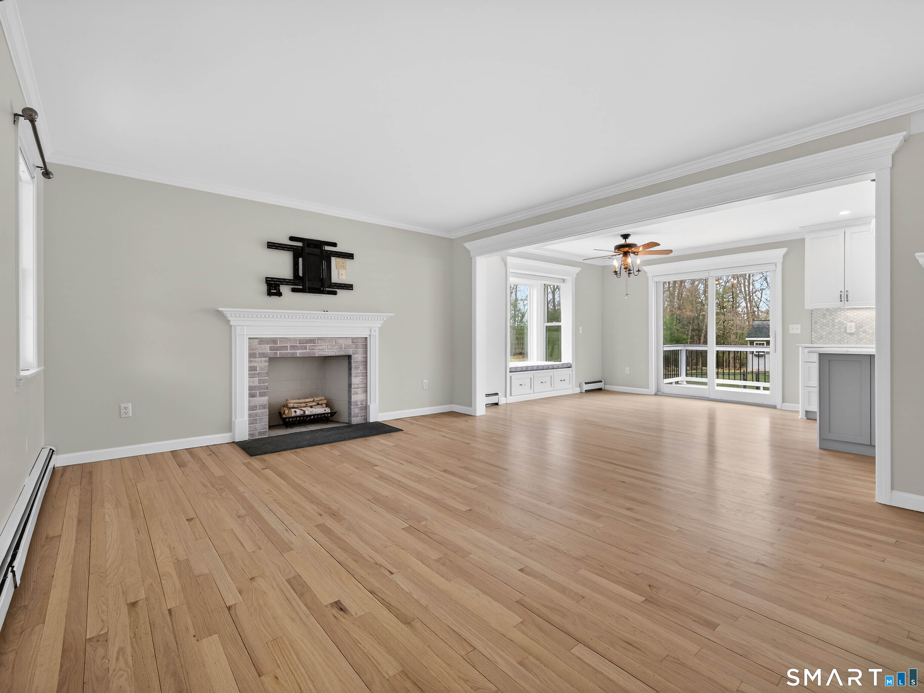 31 Hebert Lane Woodstock CT 06281