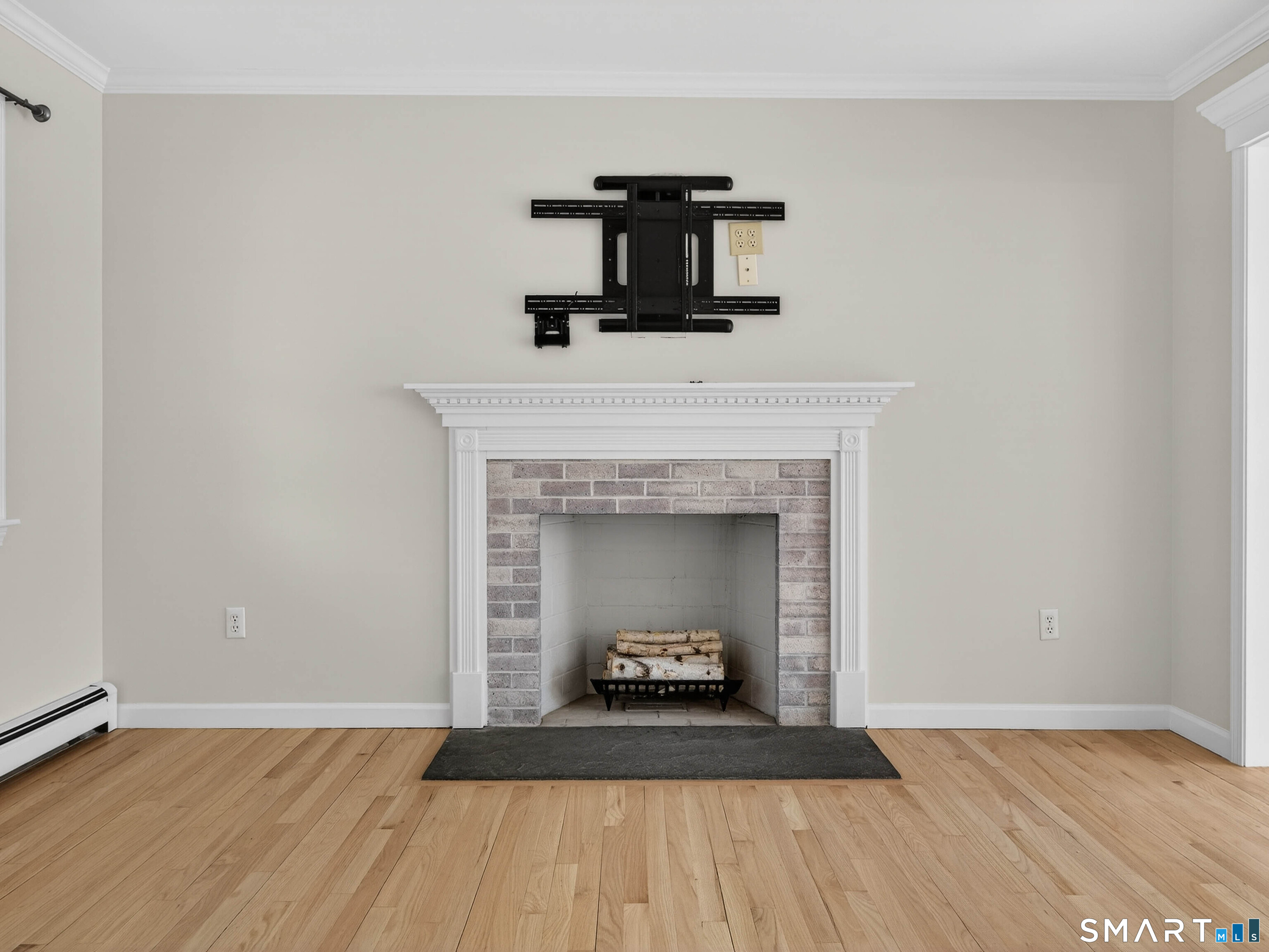 31 Hebert Lane Woodstock CT 06281