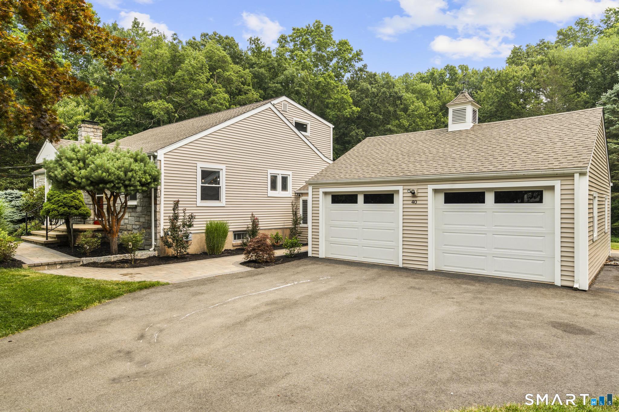 40 Rolling Ridge Road Orange CT 06477