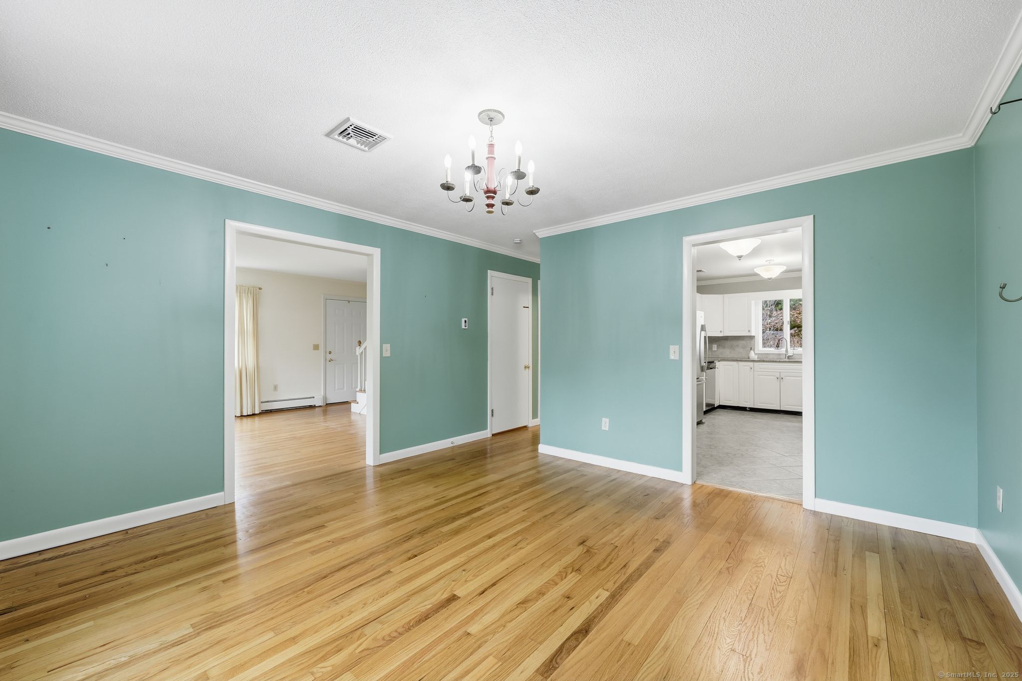 102 Lucas Park Road Norwich CT 06360