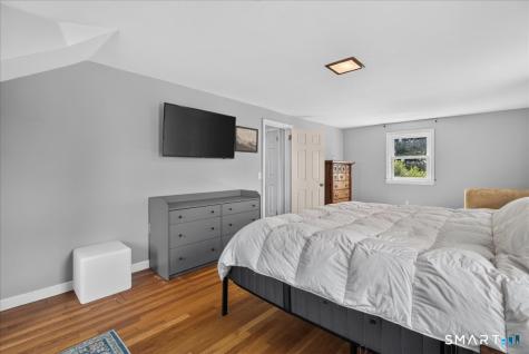 75 Meadow View Road New Haven CT 06519