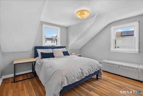 75 Meadow View Road New Haven CT 06519