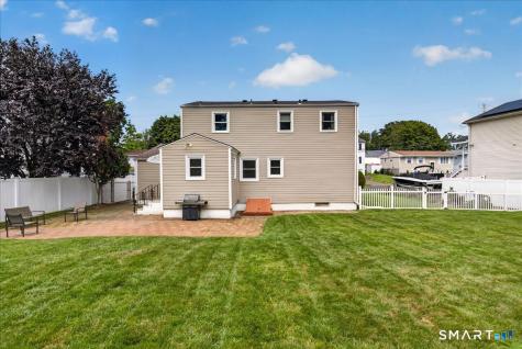 75 Meadow View Road New Haven CT 06519